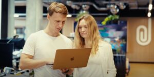 How Visma Dinero took the hassle out of invoicing with Pay by Link